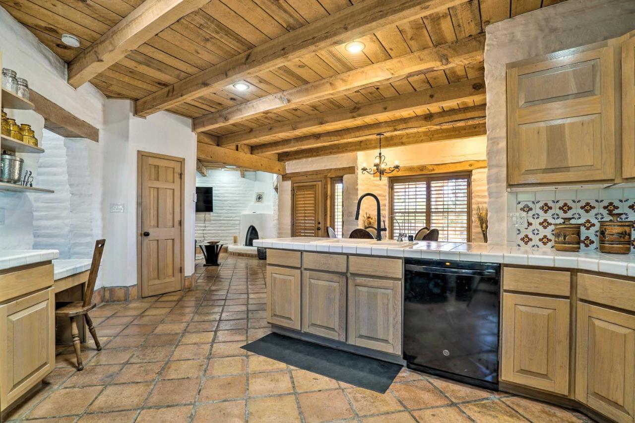 Las Cruces Home La Casa Blanca With Courtyard Extérieur photo
